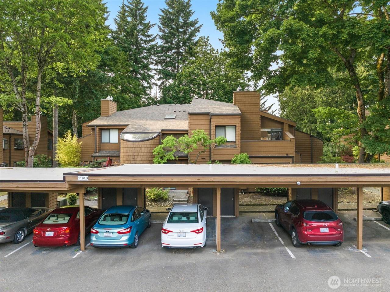 11418 128th Street - Photo 1