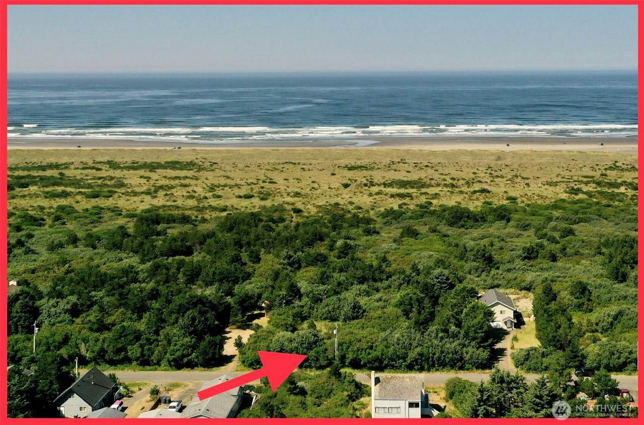 525 Sand Dune Avenue - Photo 1