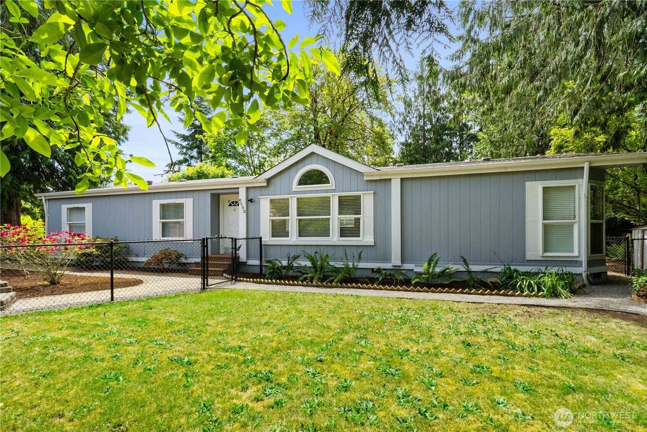 8502 208th Avenue Ct - Photo 1