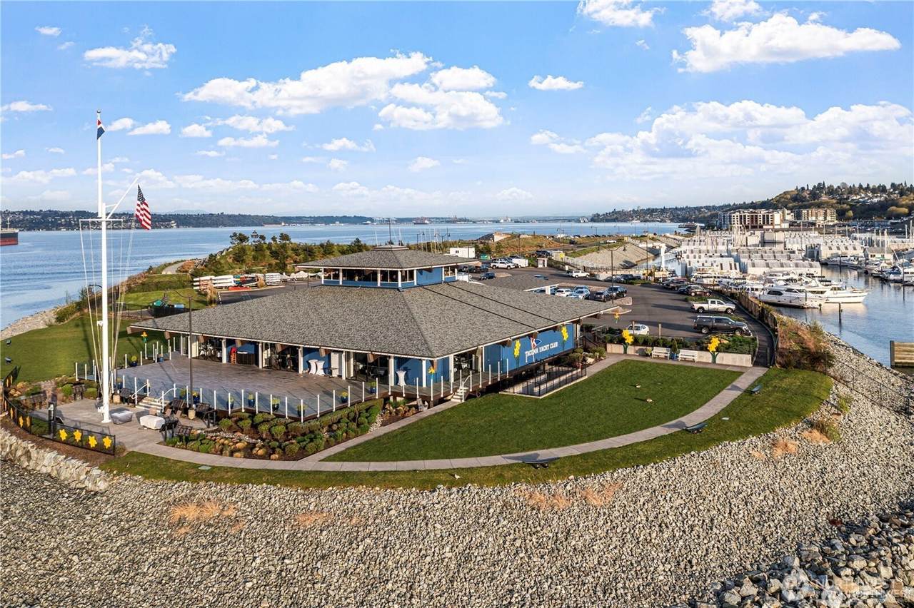 5401 Yacht Club Rd - Photo 1