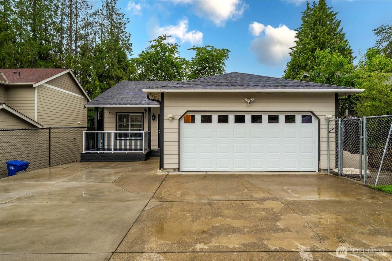 401 107th Street - Photo 1