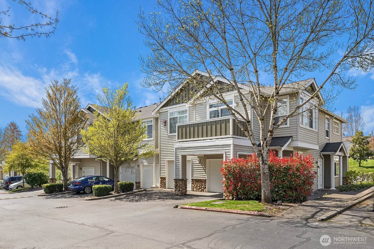 1855 Trossachs Boulevard - Photo 1