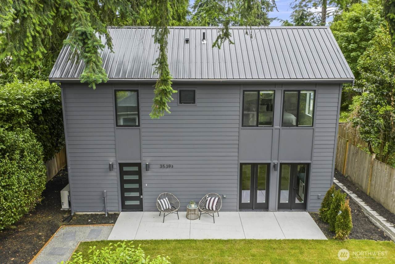 3539 88th Street - Photo 1