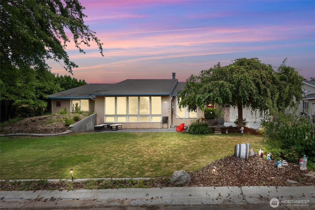 9307 Albert Way - Photo 1