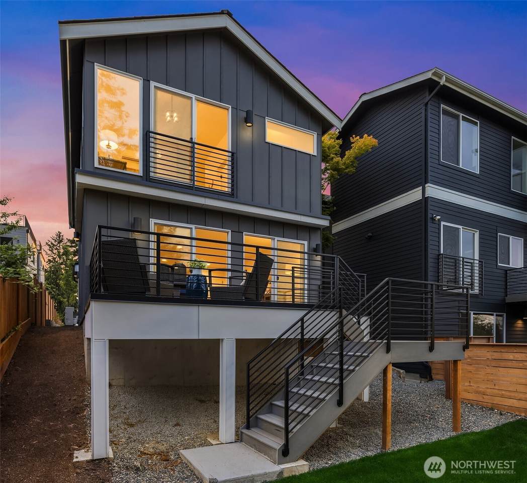 13548 39th Avenue - Photo 1