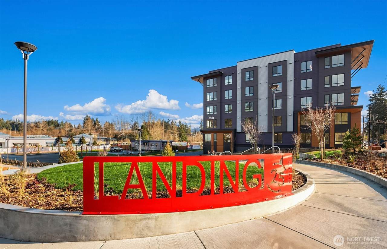 18226 68th Avenue - Photo 1