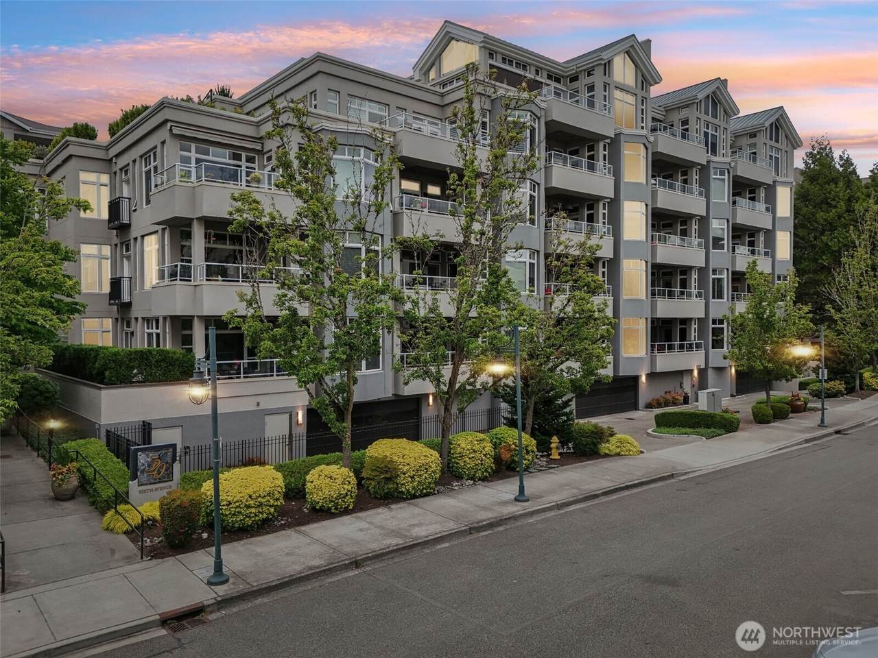 520 6th Avenue - Photo 1