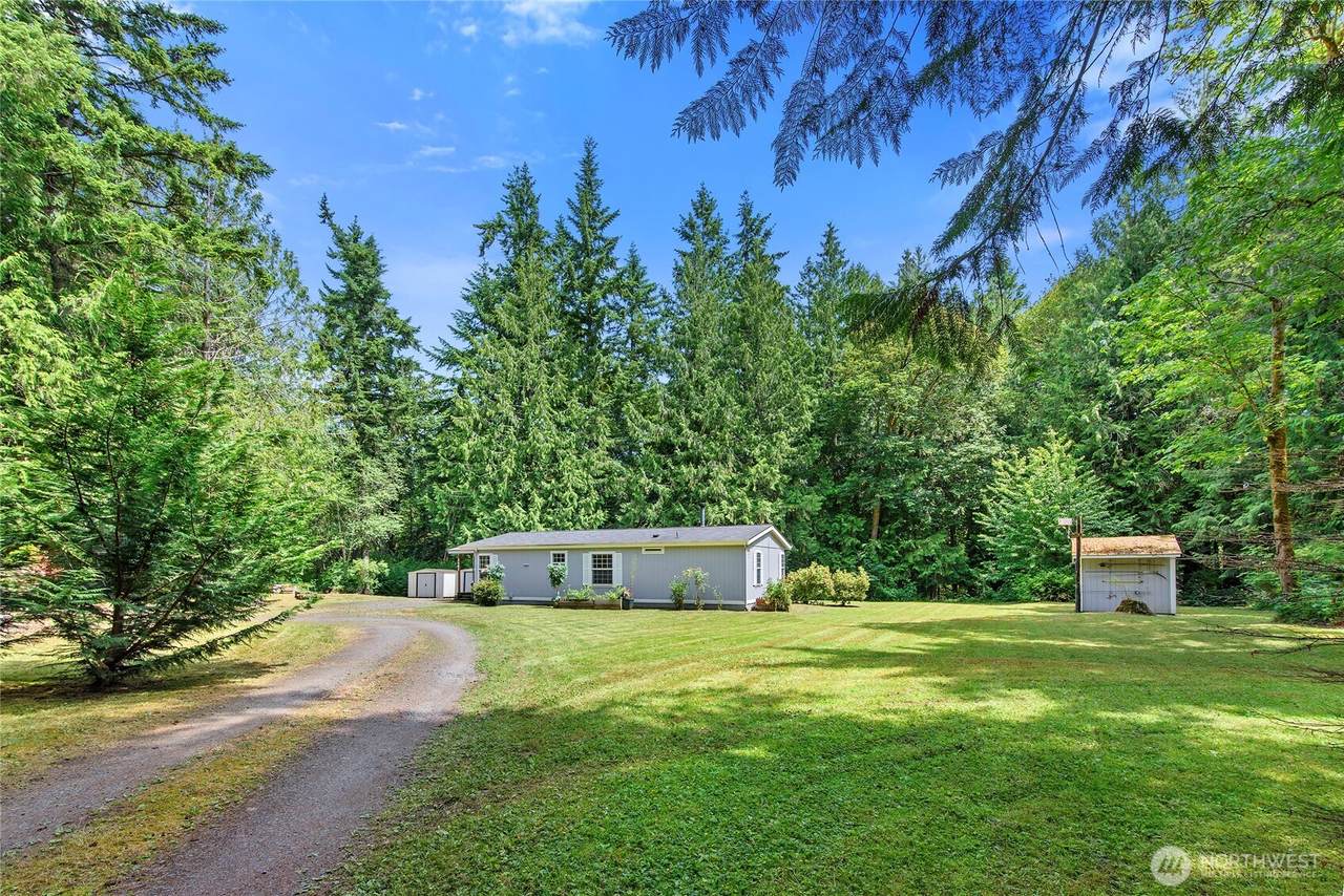 926 Genes Lane - Photo 1