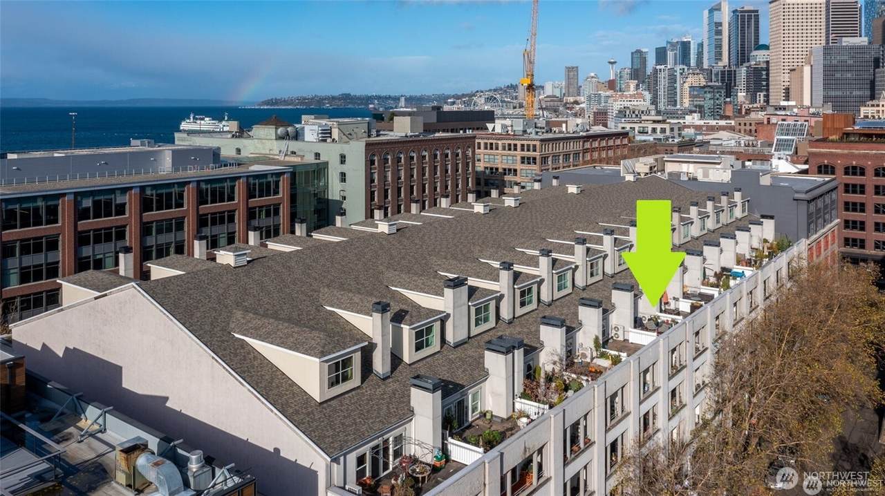 526 1st Avenue - Photo 1
