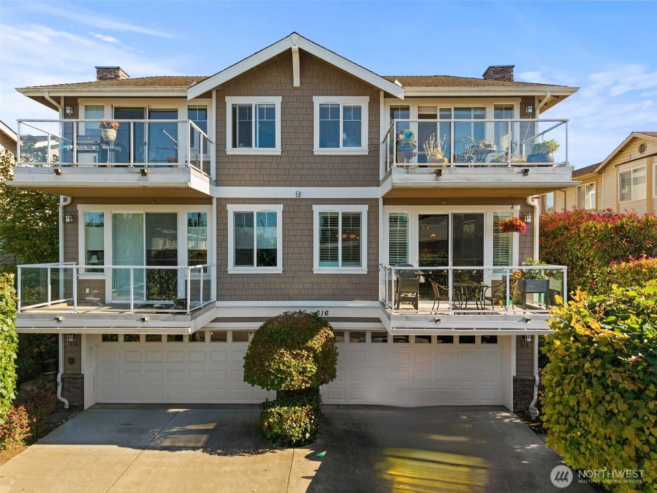 616 Glen Street - Photo 1
