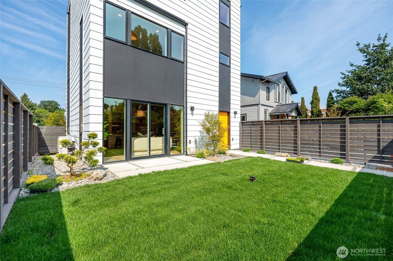 5429 25th Avenue - Photo 1