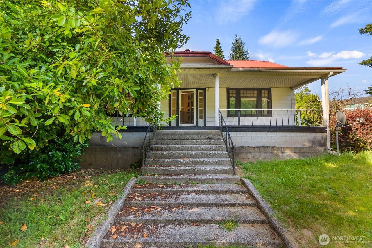 212 Cowlitz Road - Photo 1