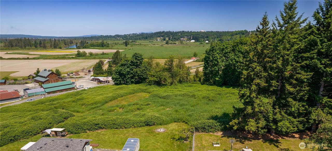 731 Sunnyside Boulevard - Photo 1