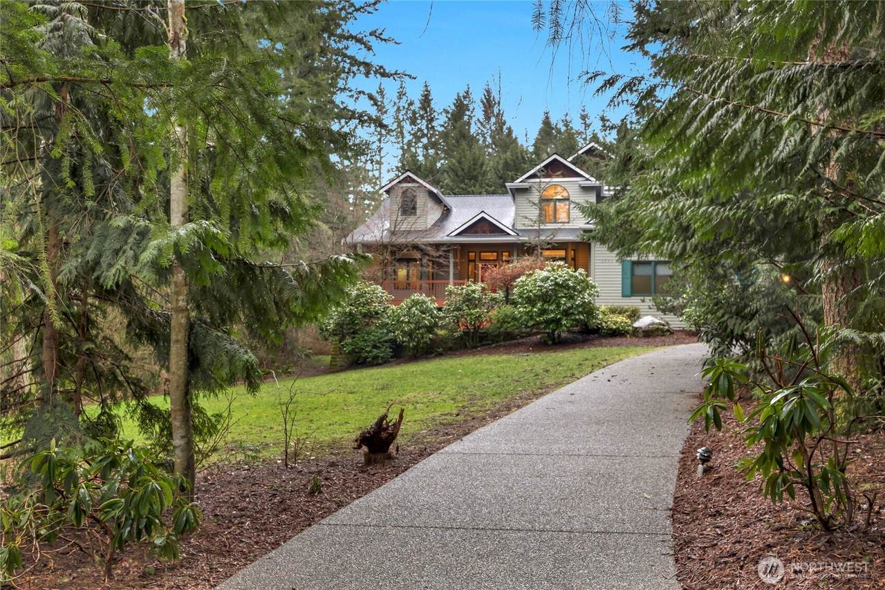 13423 54th Street - Photo 1