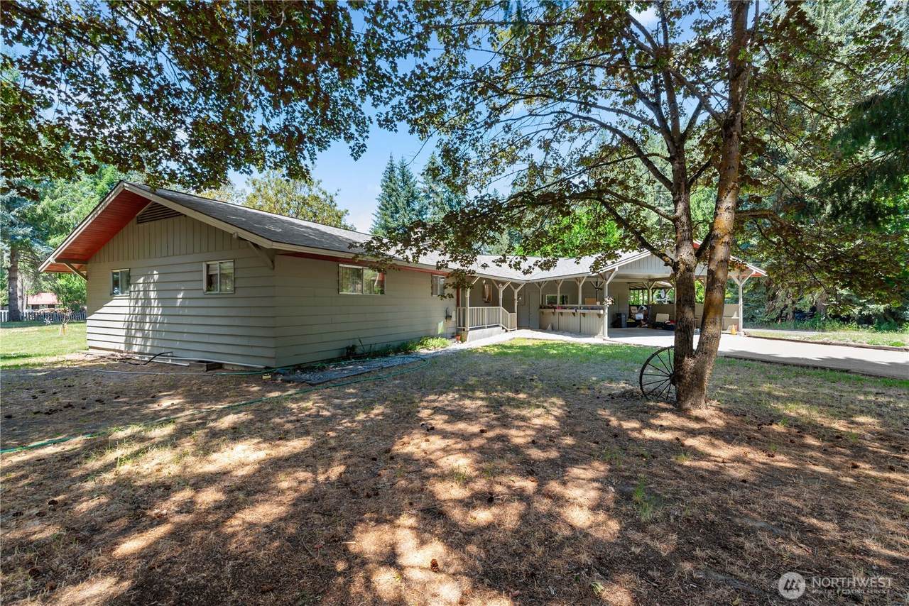 9327 Leavenworth Road - Photo 1