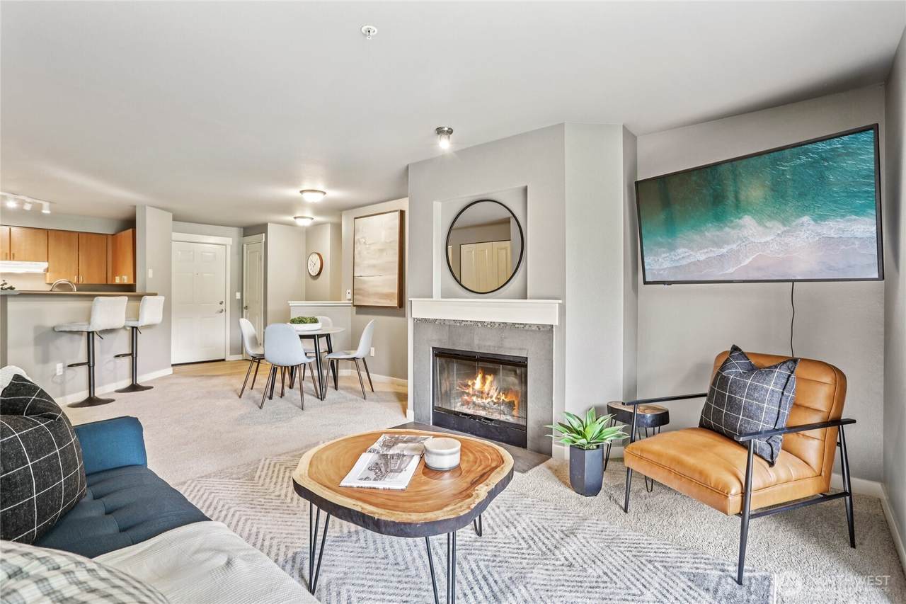 7711 175 Street - Photo 1