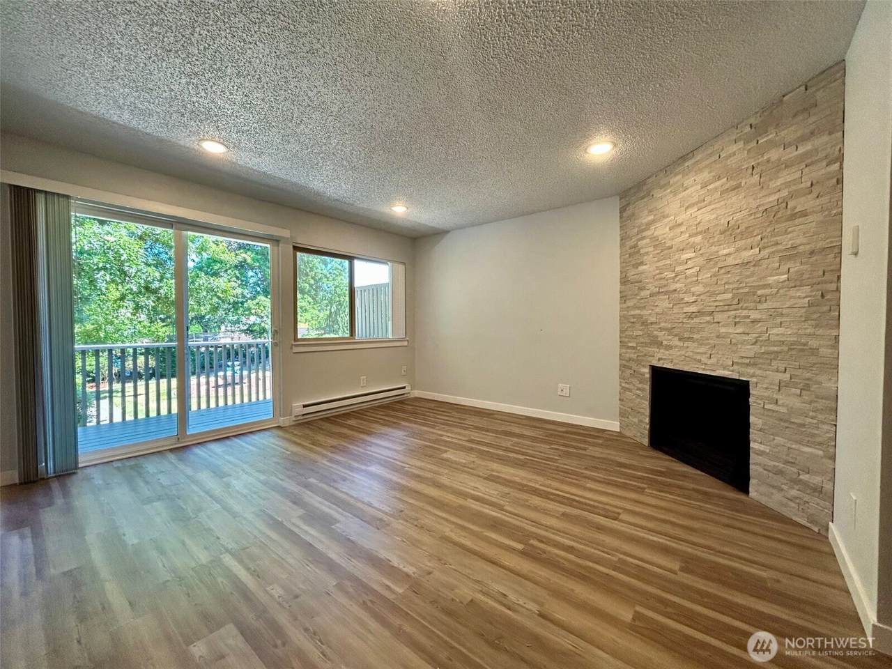 9623 248 Street - Photo 1