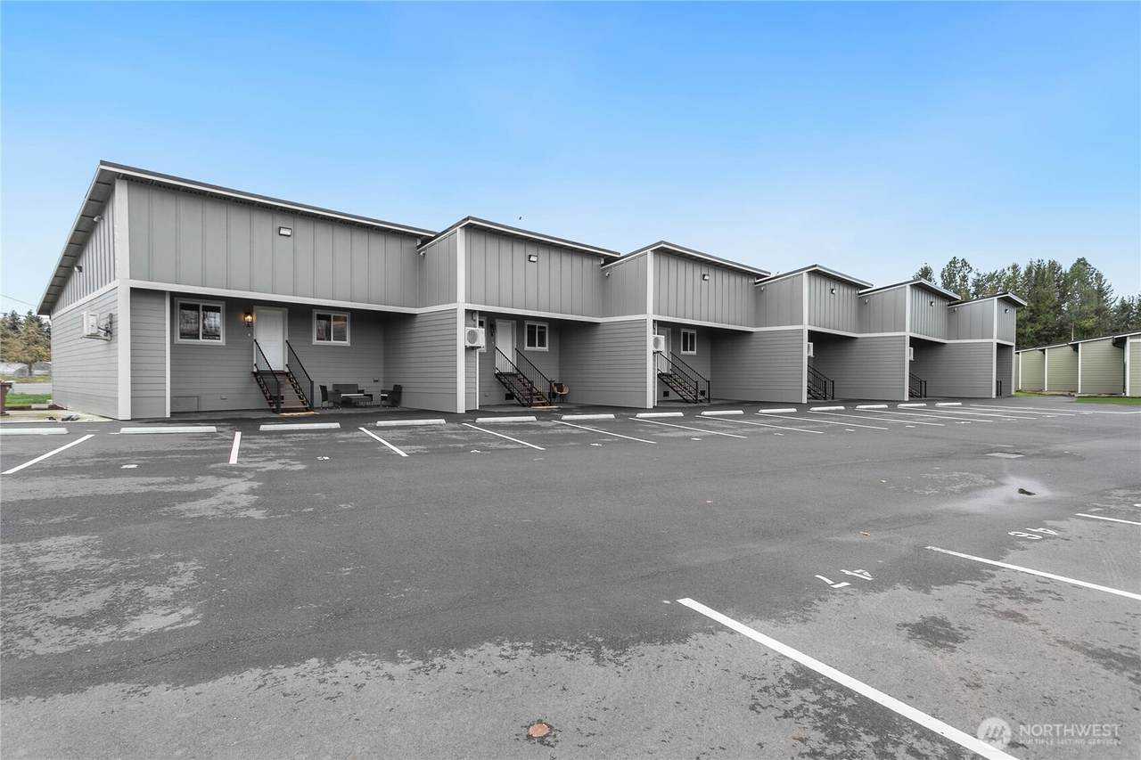 310 Everson Road - Photo 1