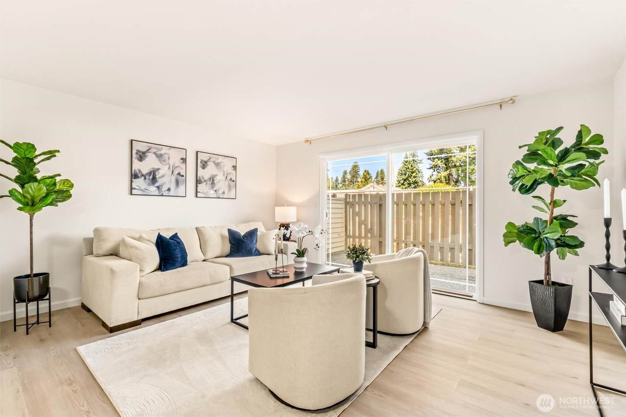 502 141st Avenue - Photo 1