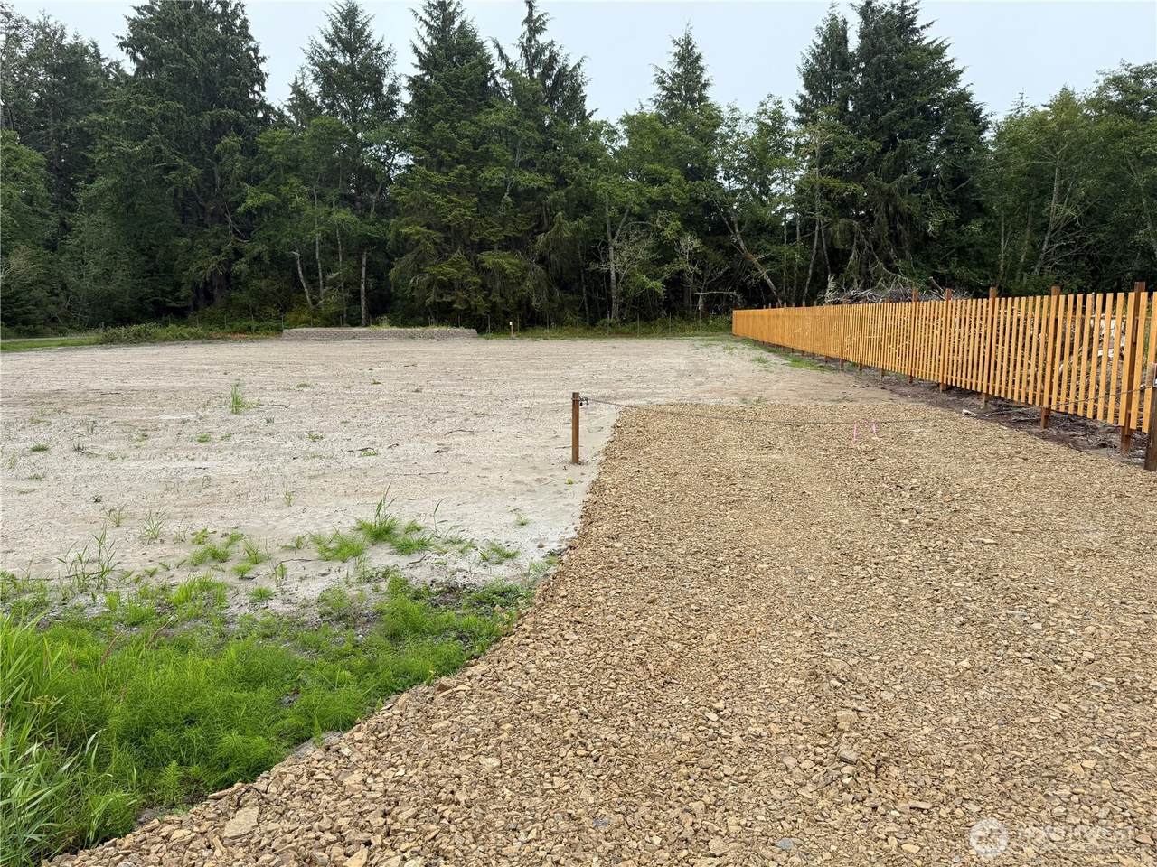 25214 Sandridge Road - Photo 1