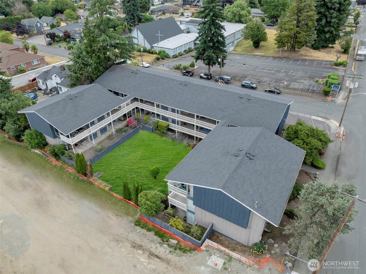 219 5th Avenue - Photo 1