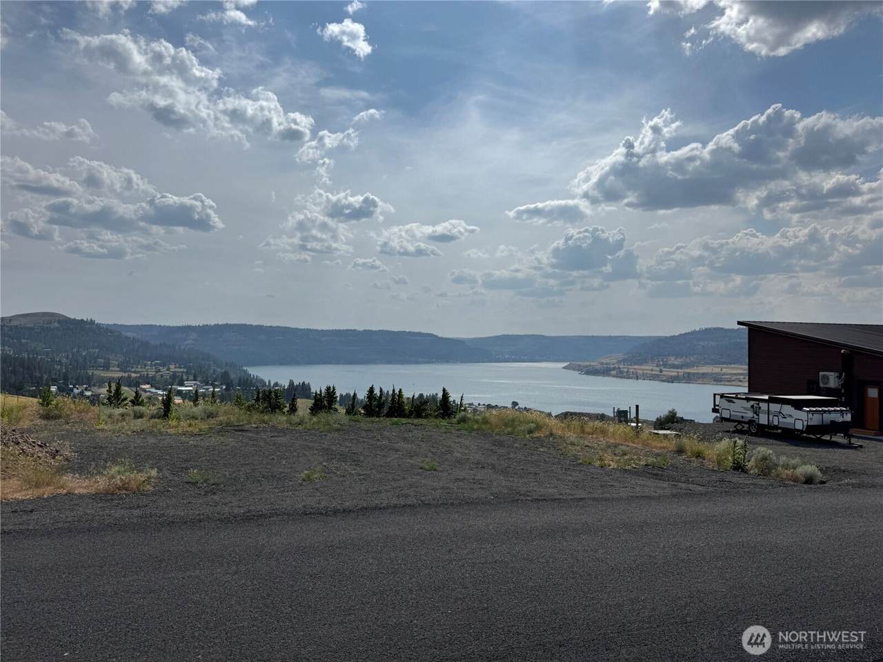 40861 Hillside Drive - Photo 1