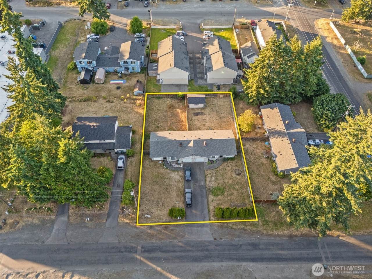 111 113 175th Street - Photo 1