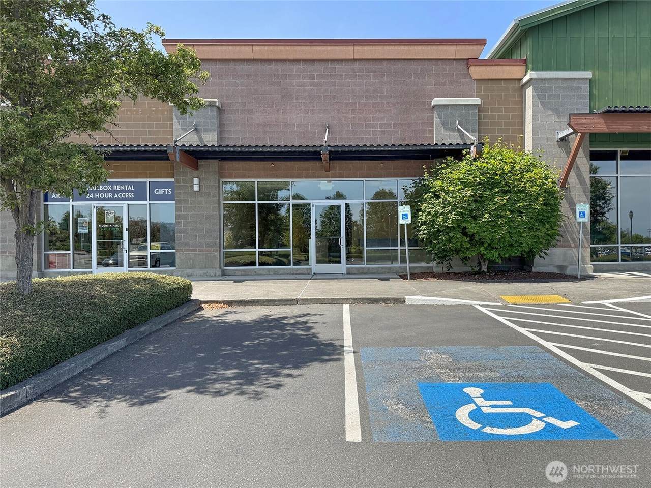 1400 Washington Street - Photo 1