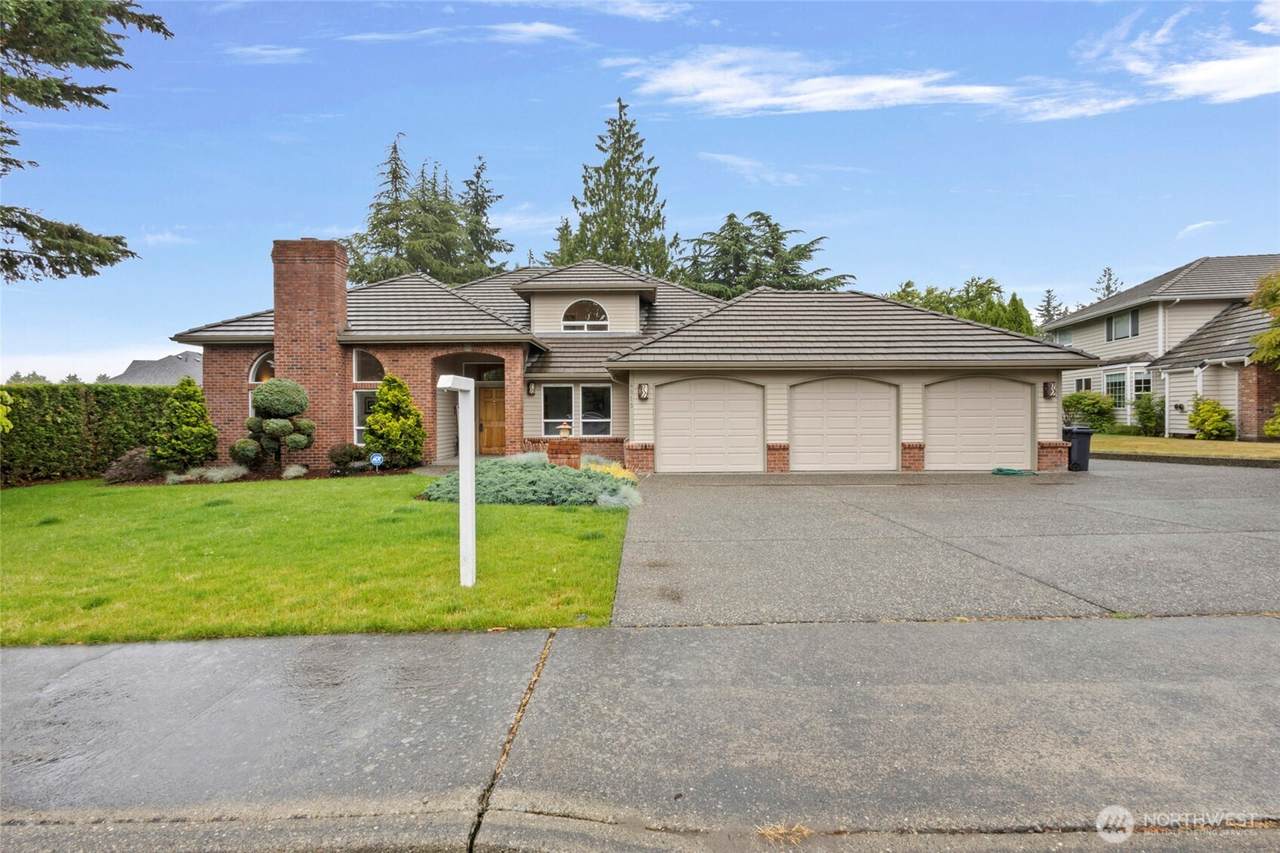 4015 Broadway Street - Photo 1