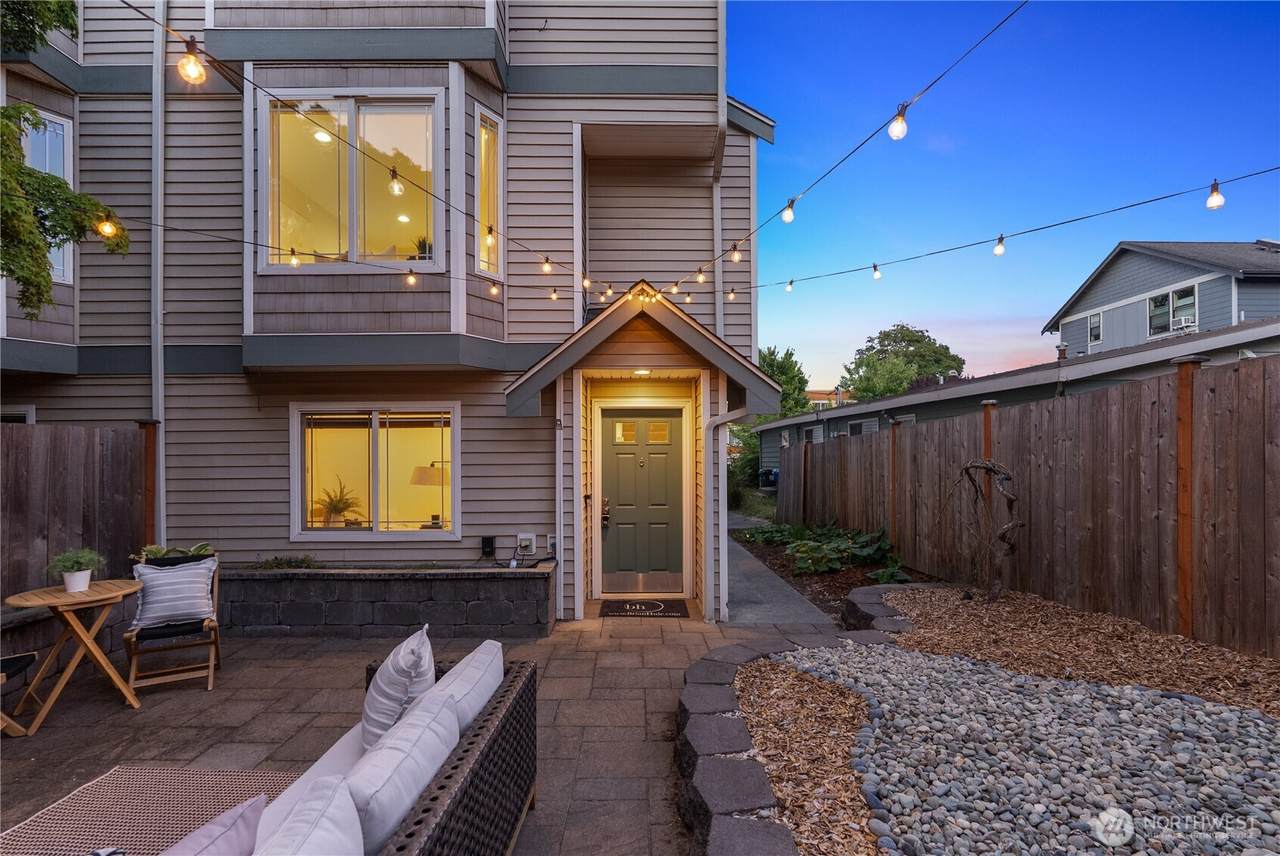9239 Ashworth Avenue - Photo 1