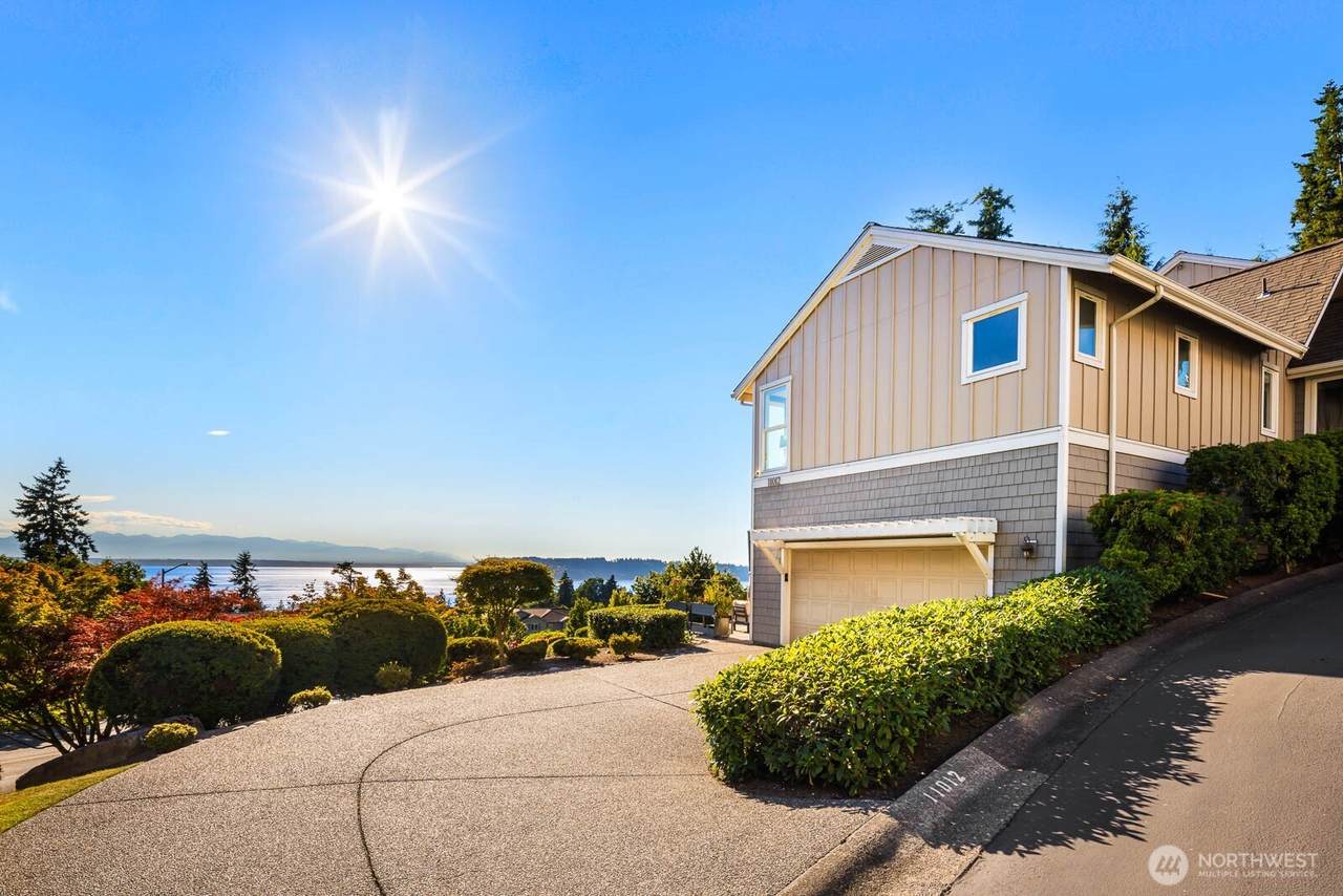 11012 Villa Rosa Lane - Photo 1