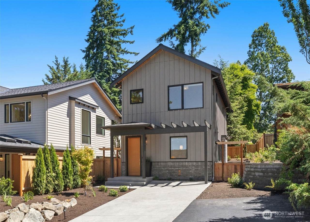 231 19th Avenue - Photo 1