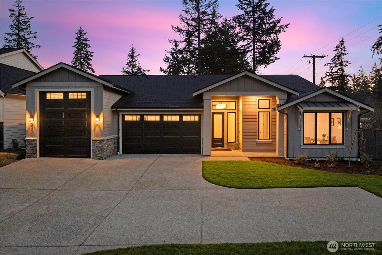 541 366th Street - Photo 1