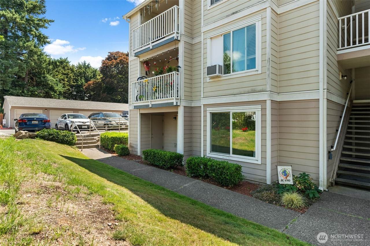 3715 182nd Street - Photo 1