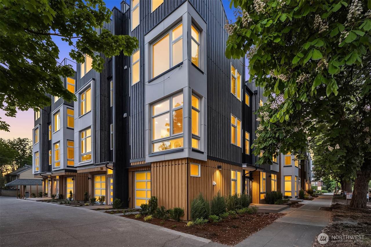 1715 17th Avenue - Photo 1