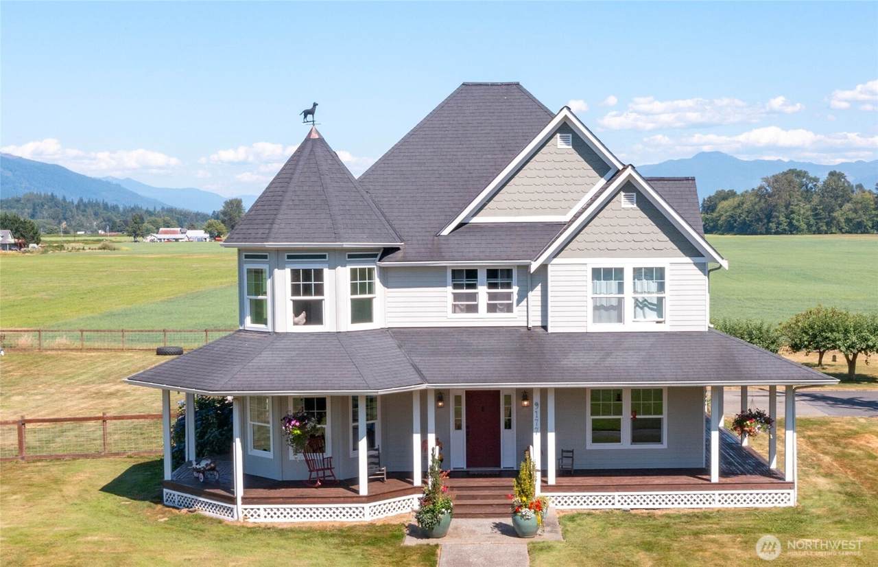 9177 Collins Road - Photo 1