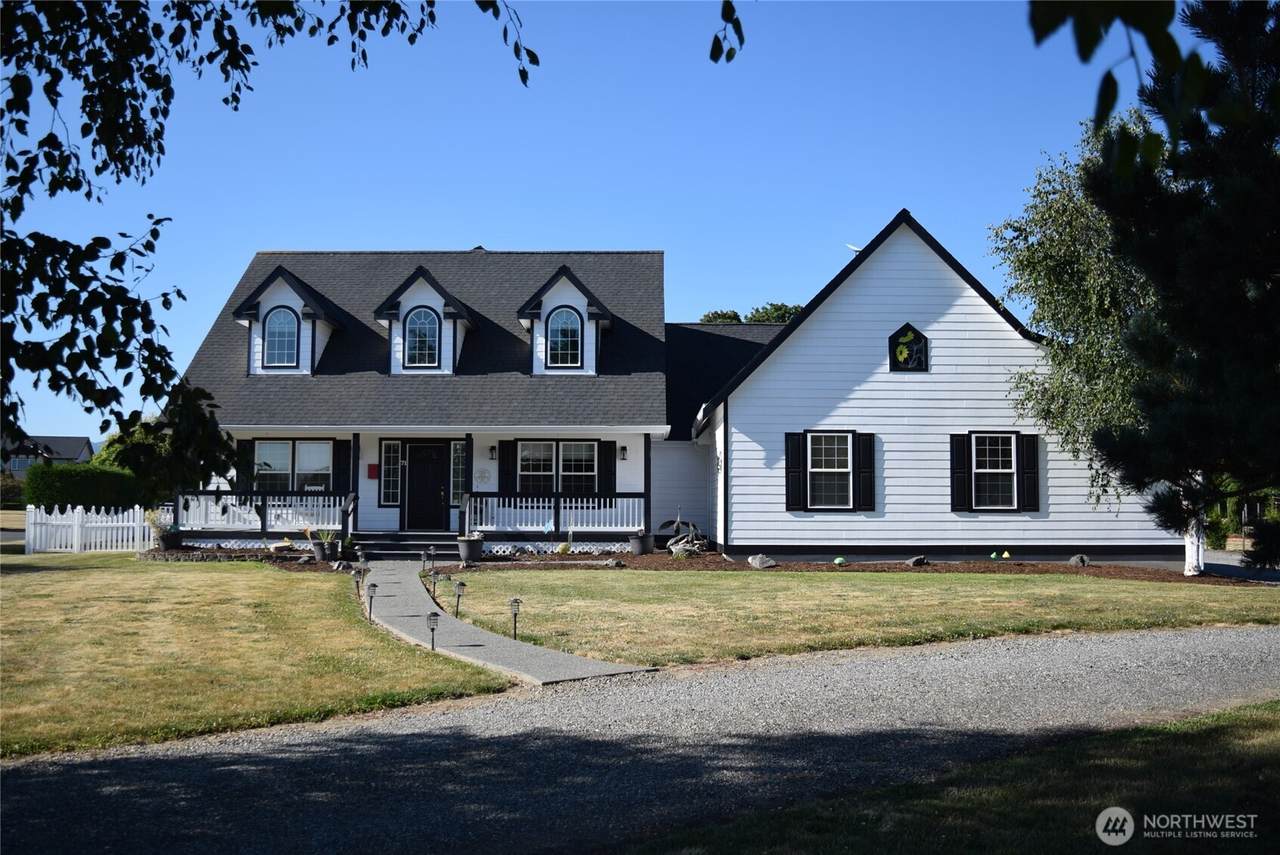 71 John Carl Road - Photo 1