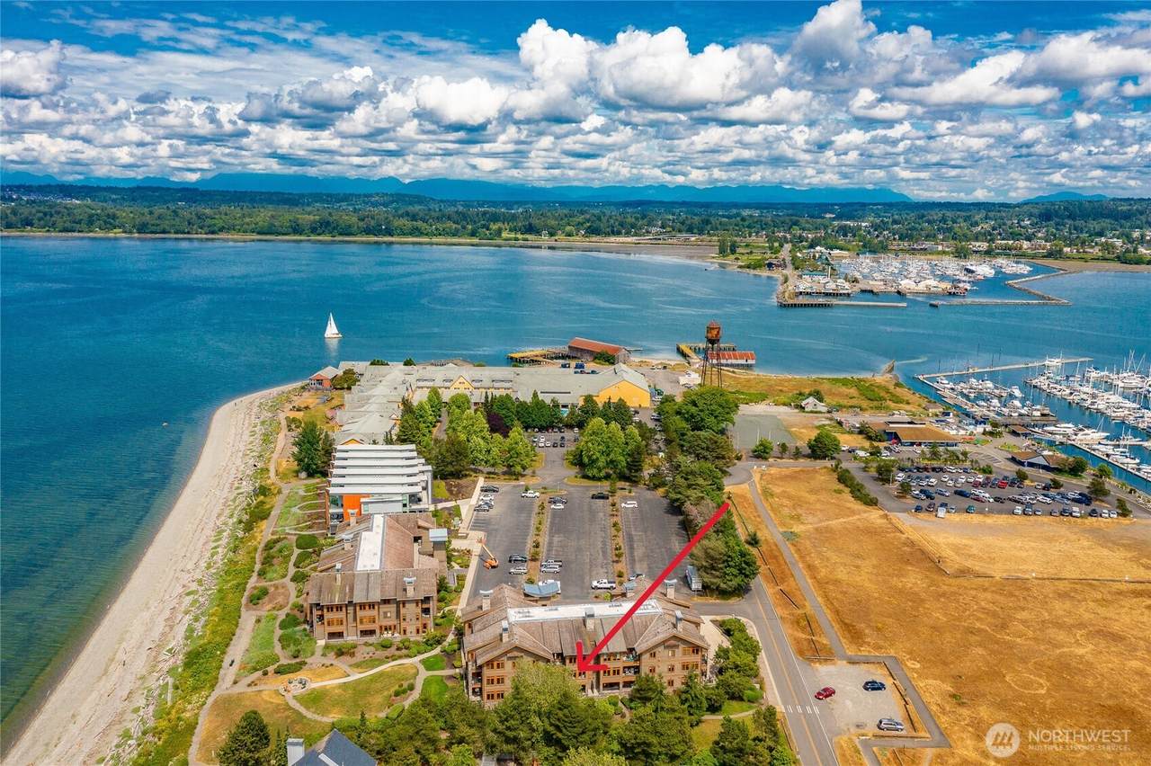 9525 Semiahmoo Parkway - Photo 1