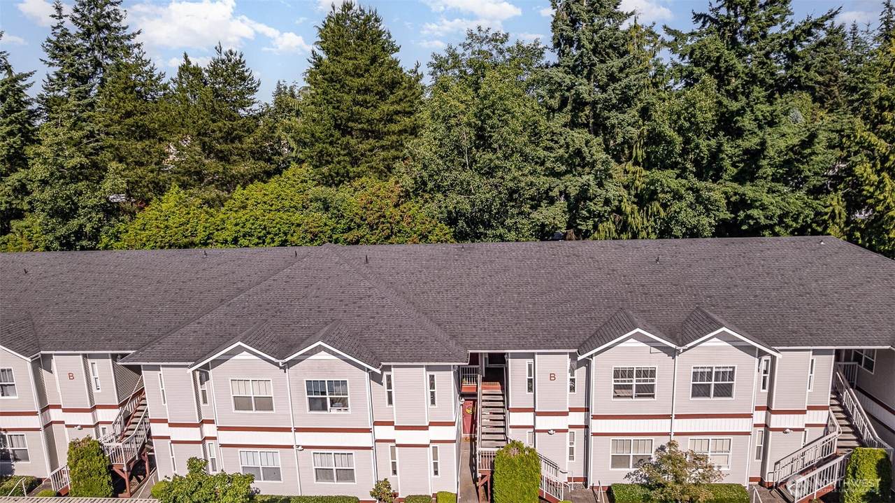 4217 164th Street - Photo 1