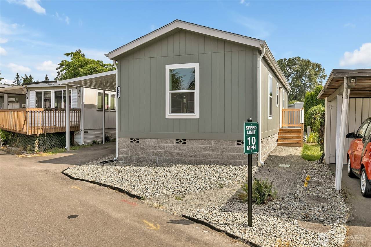 3237 182nd Place - Photo 1