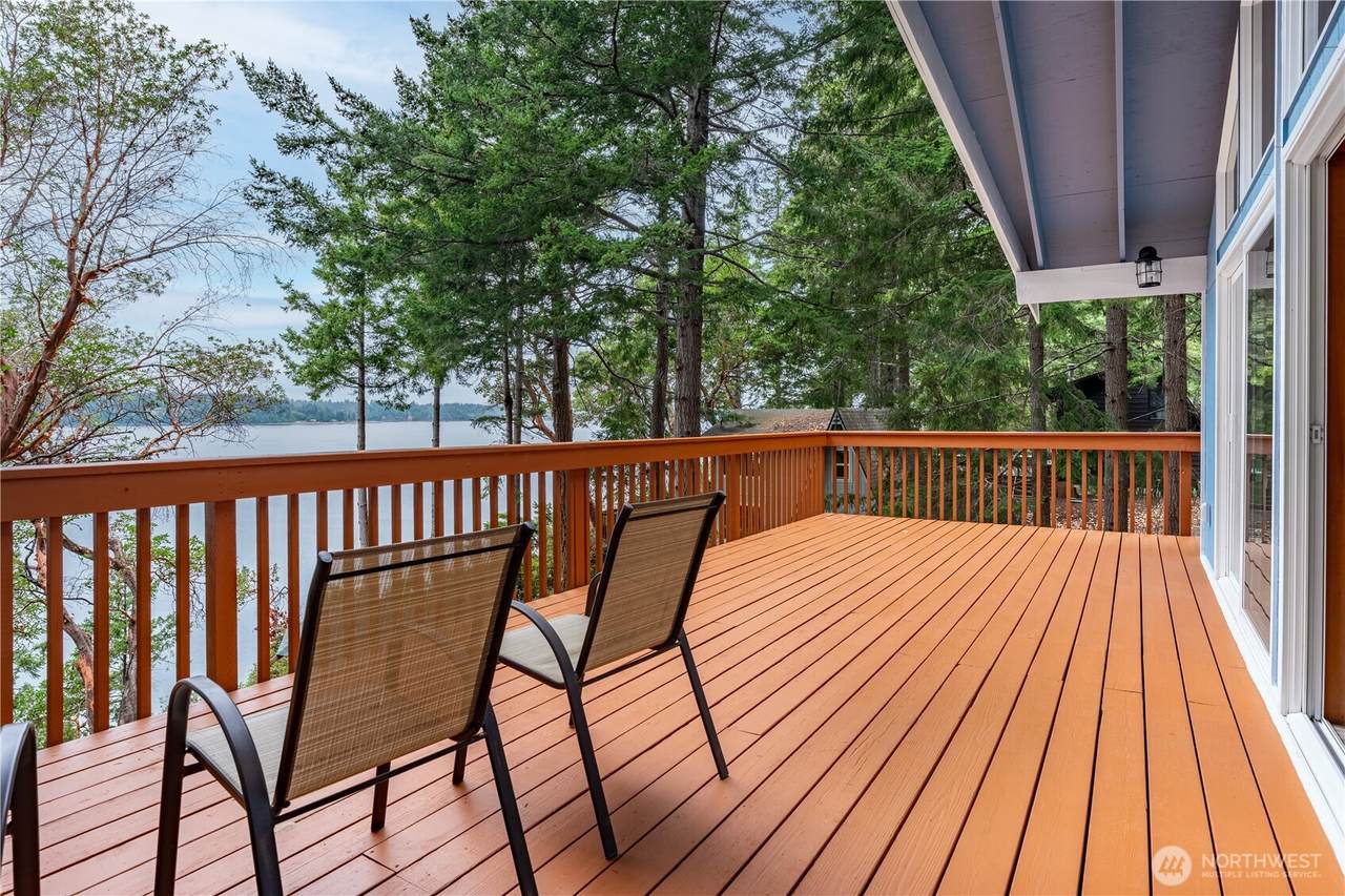 408 Herron Lane - Photo 1