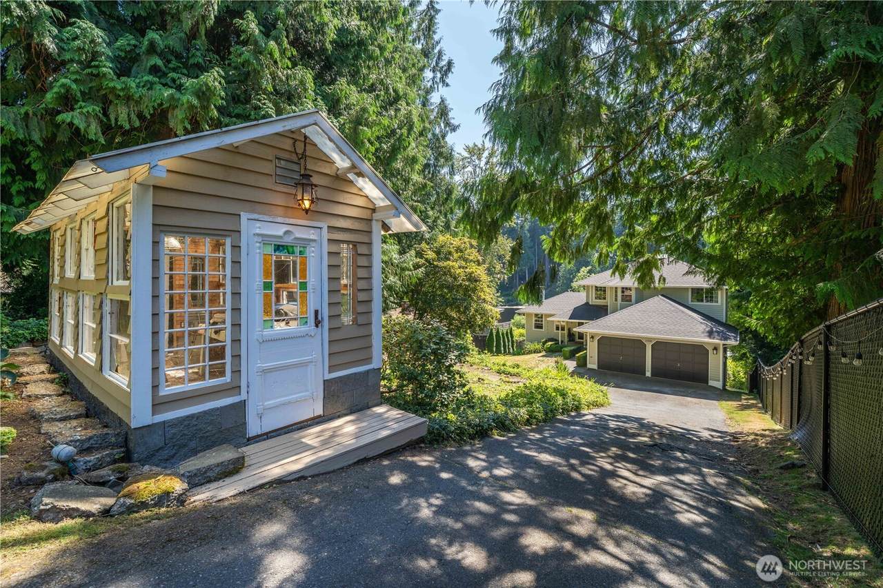 21732 Lost Lake Road - Photo 1