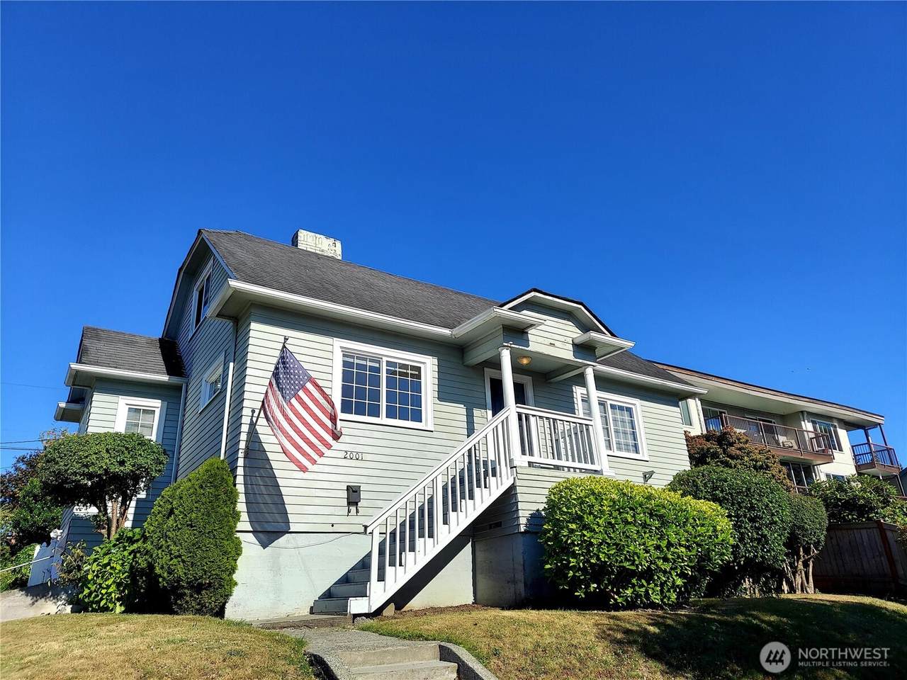 2001 Grand Avenue - Photo 1