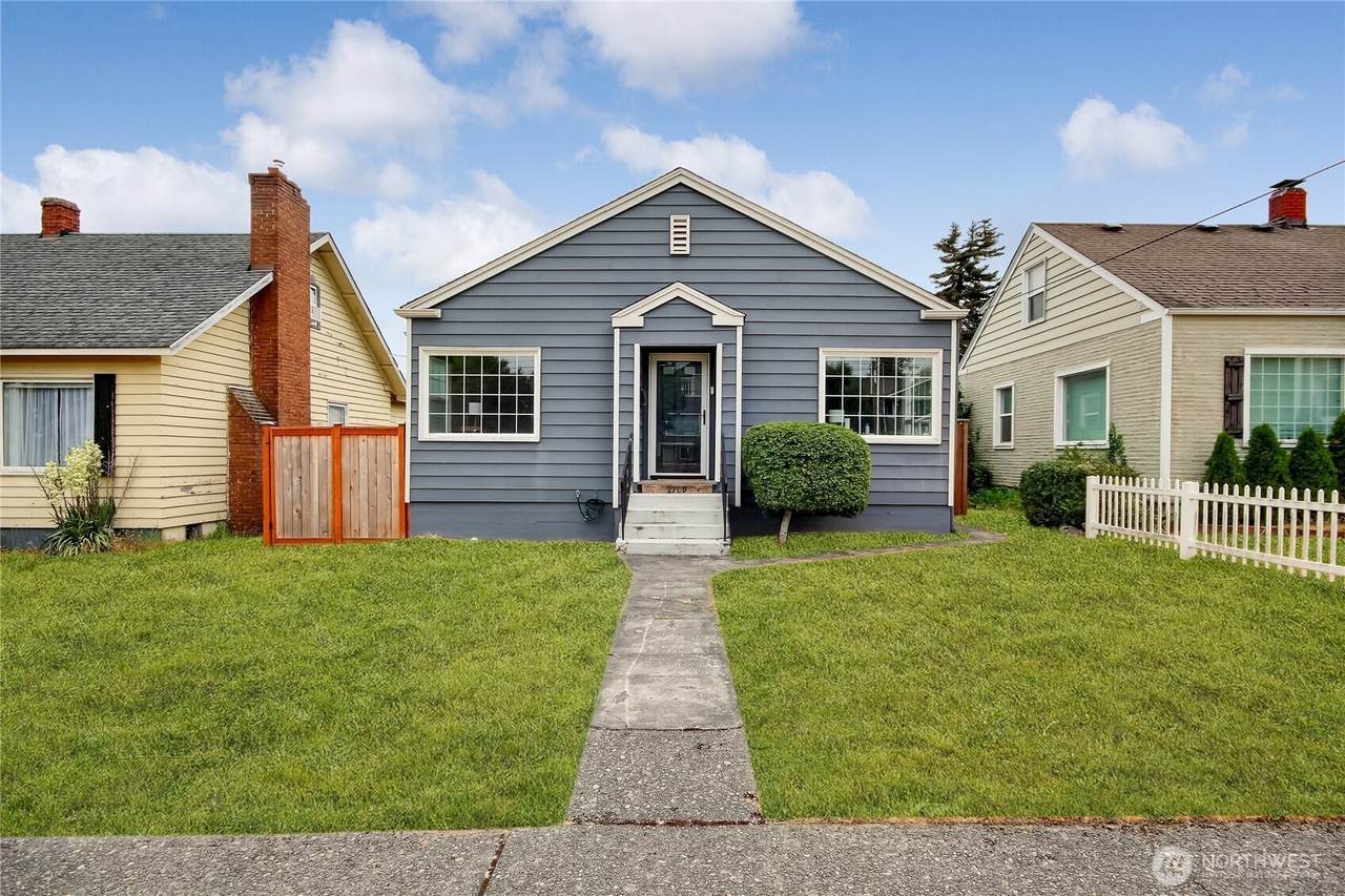 2709 Stevens Street - Photo 1