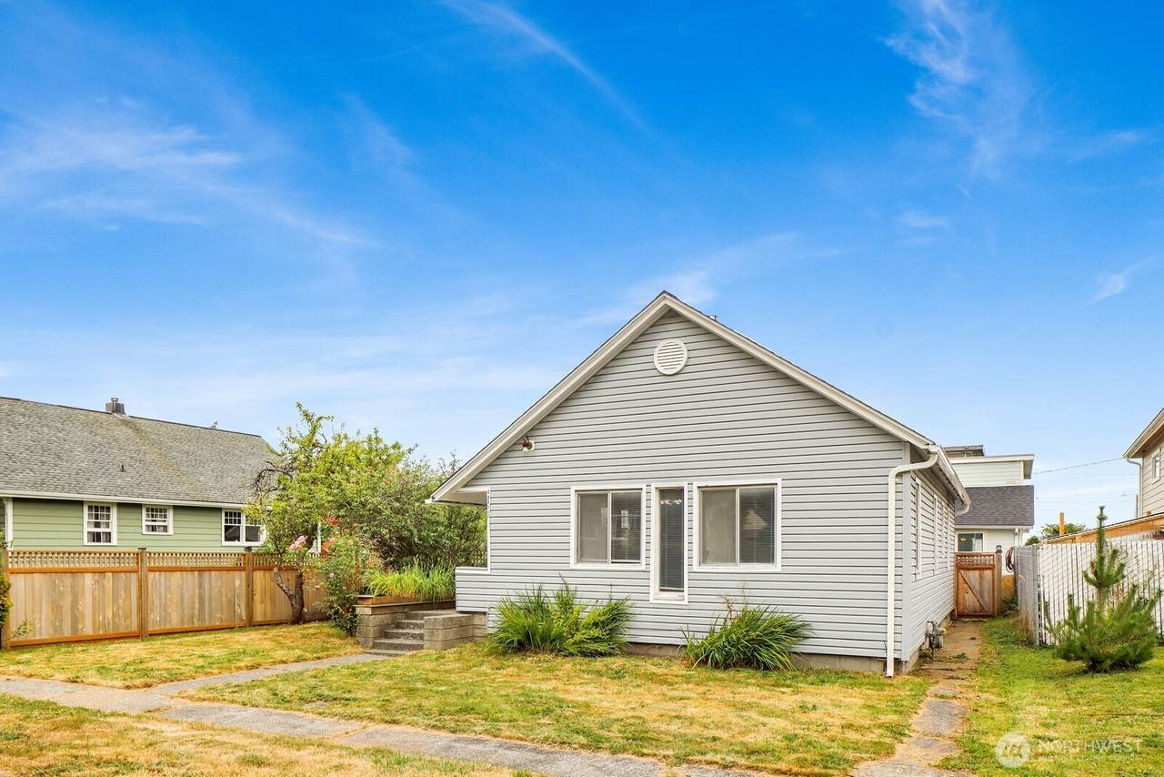 1273 4th Street - Photo 1