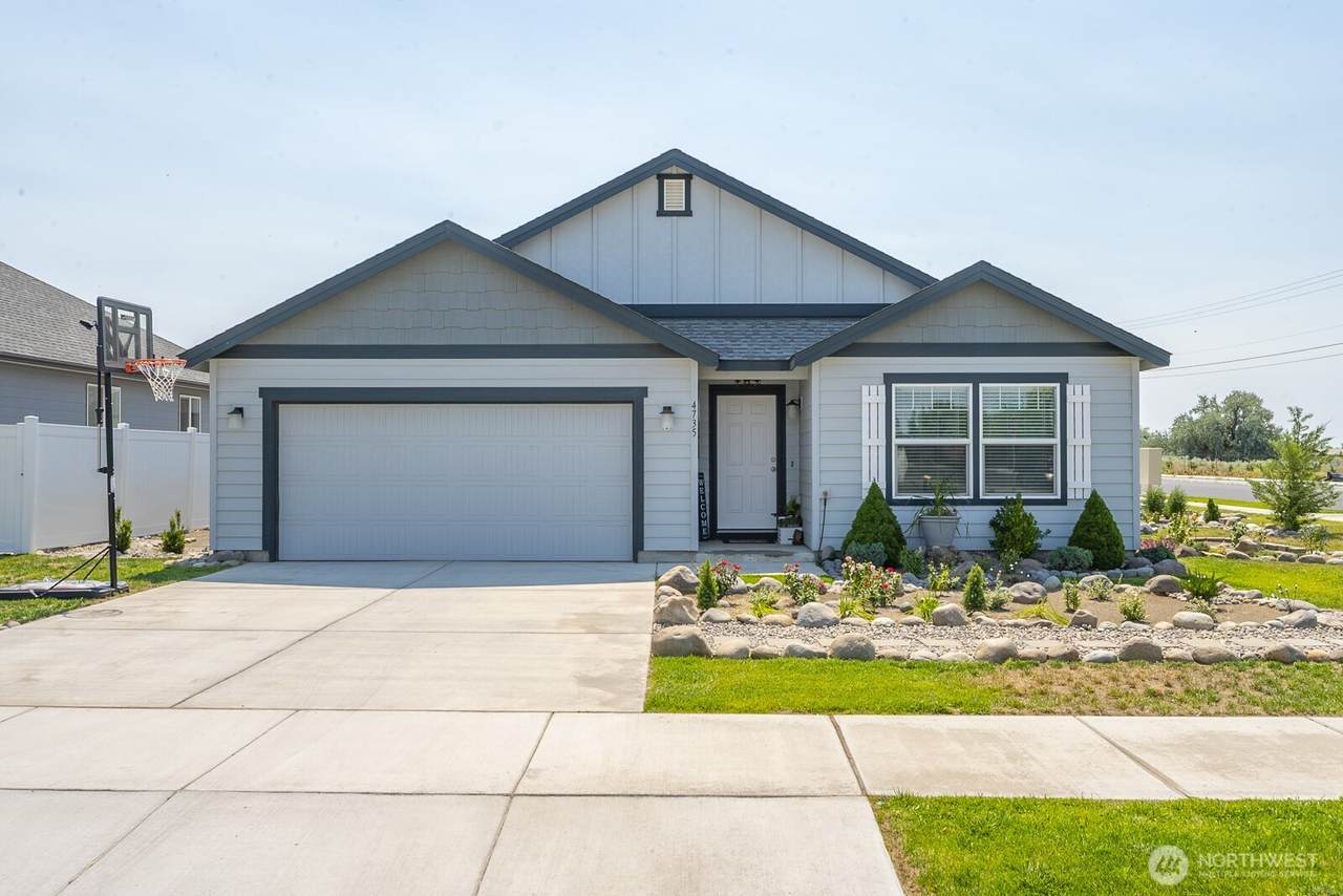 4735 Cottontail Street - Photo 1