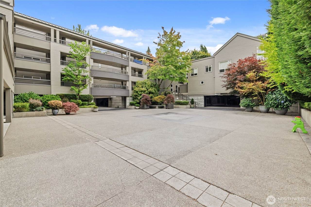 501 Kirkland Avenue - Photo 1