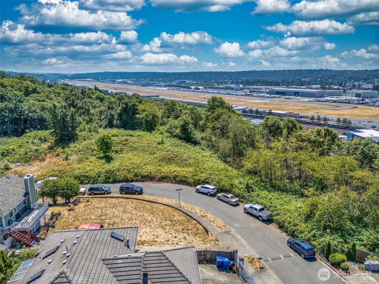 2021 Raymond Street - Photo 1