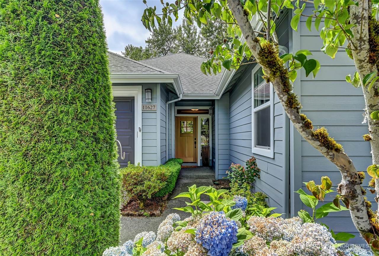 11627 239th Avenue - Photo 1