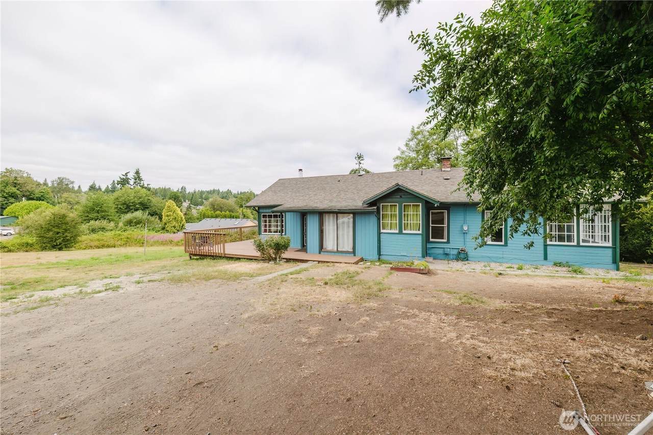 2902 Harvey Street - Photo 1